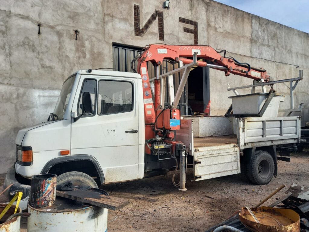 Hidrogrúa Ferrari 077